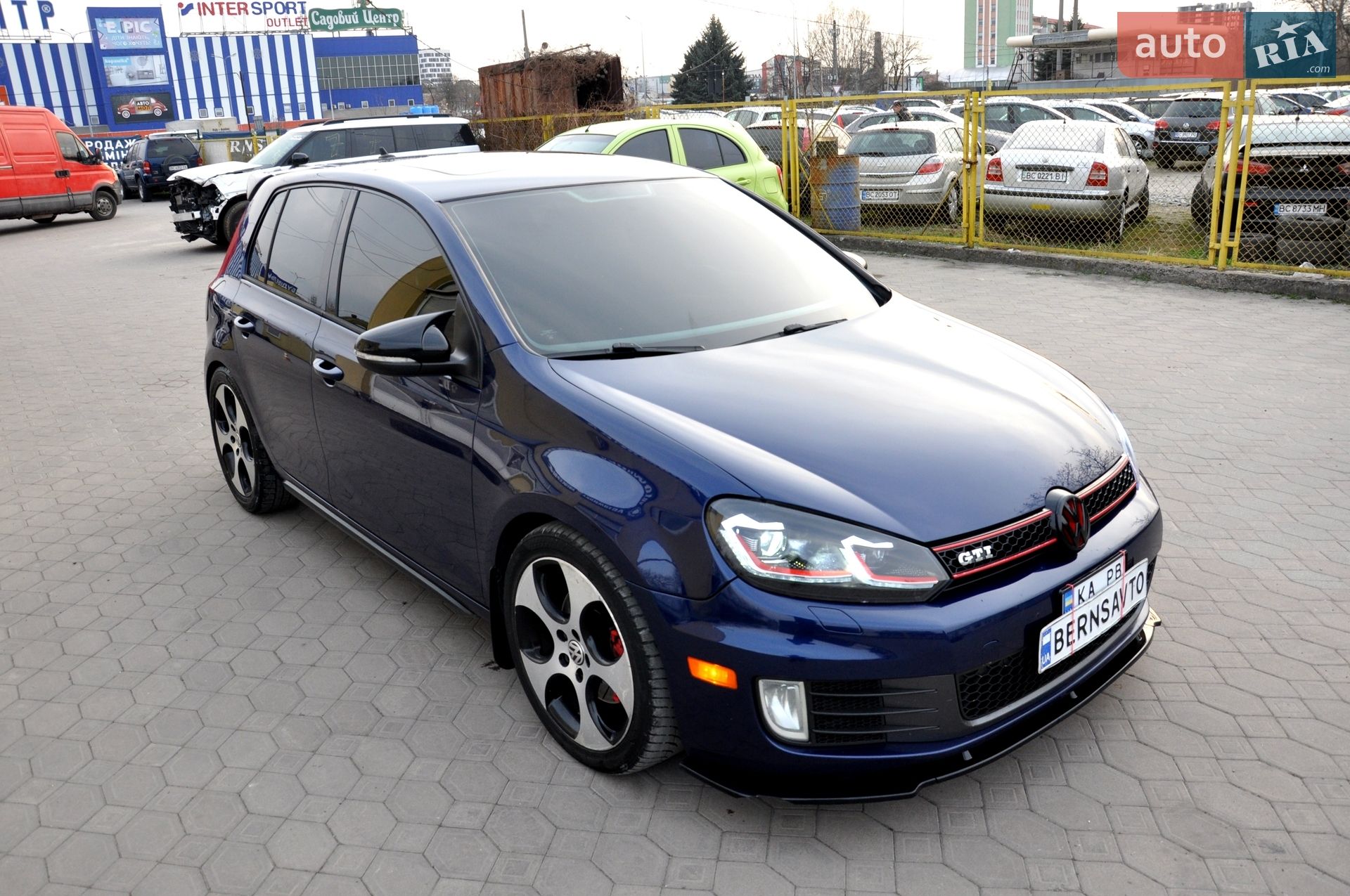 Volkswagen Golf GTI 2010 VIN WVWHV7AJXBW069525 фото оголошення 3 з 39