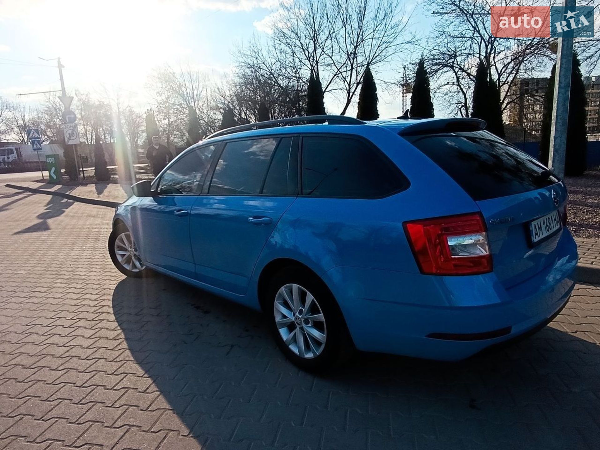 Skoda Octavia 2017 VIN TMBJJ7NE8J0104297 фото оголошення 14 з 25
