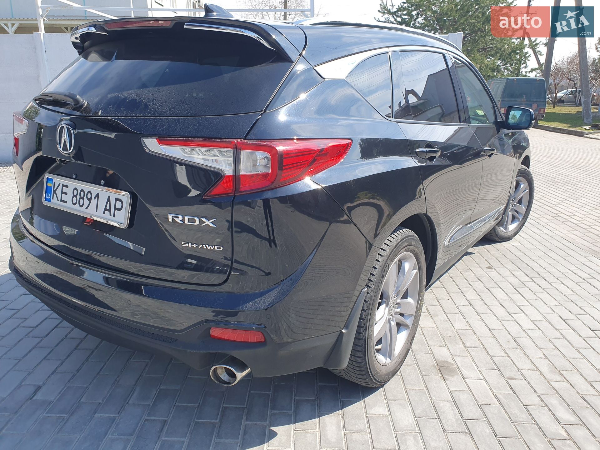 Acura RDX 2018 VIN 5J8TC2H73KL003950 фото оголошення 2 з 12