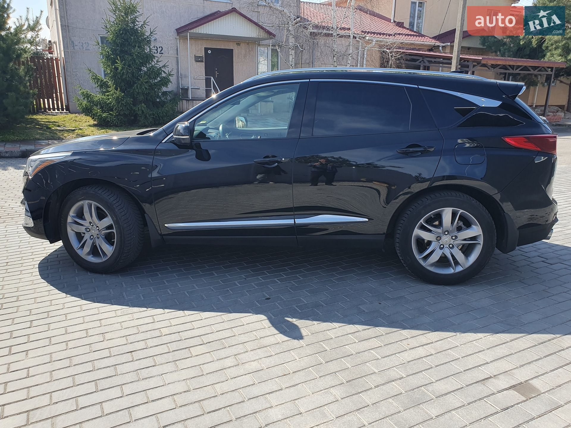 Acura RDX 2018 VIN 5J8TC2H73KL003950 фото оголошення 6 з 12