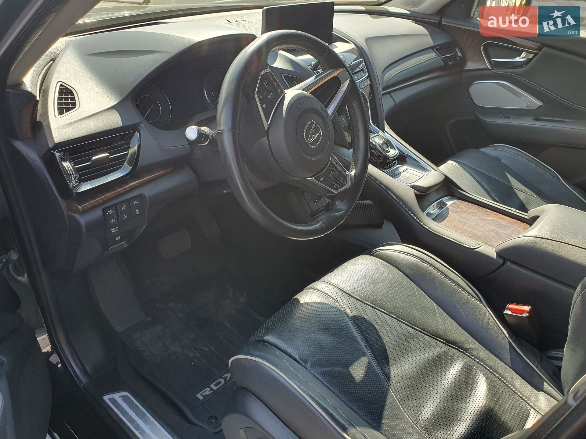 Acura RDX 2018 VIN 5J8TC2H73KL003950 фото оголошення 10 з 12