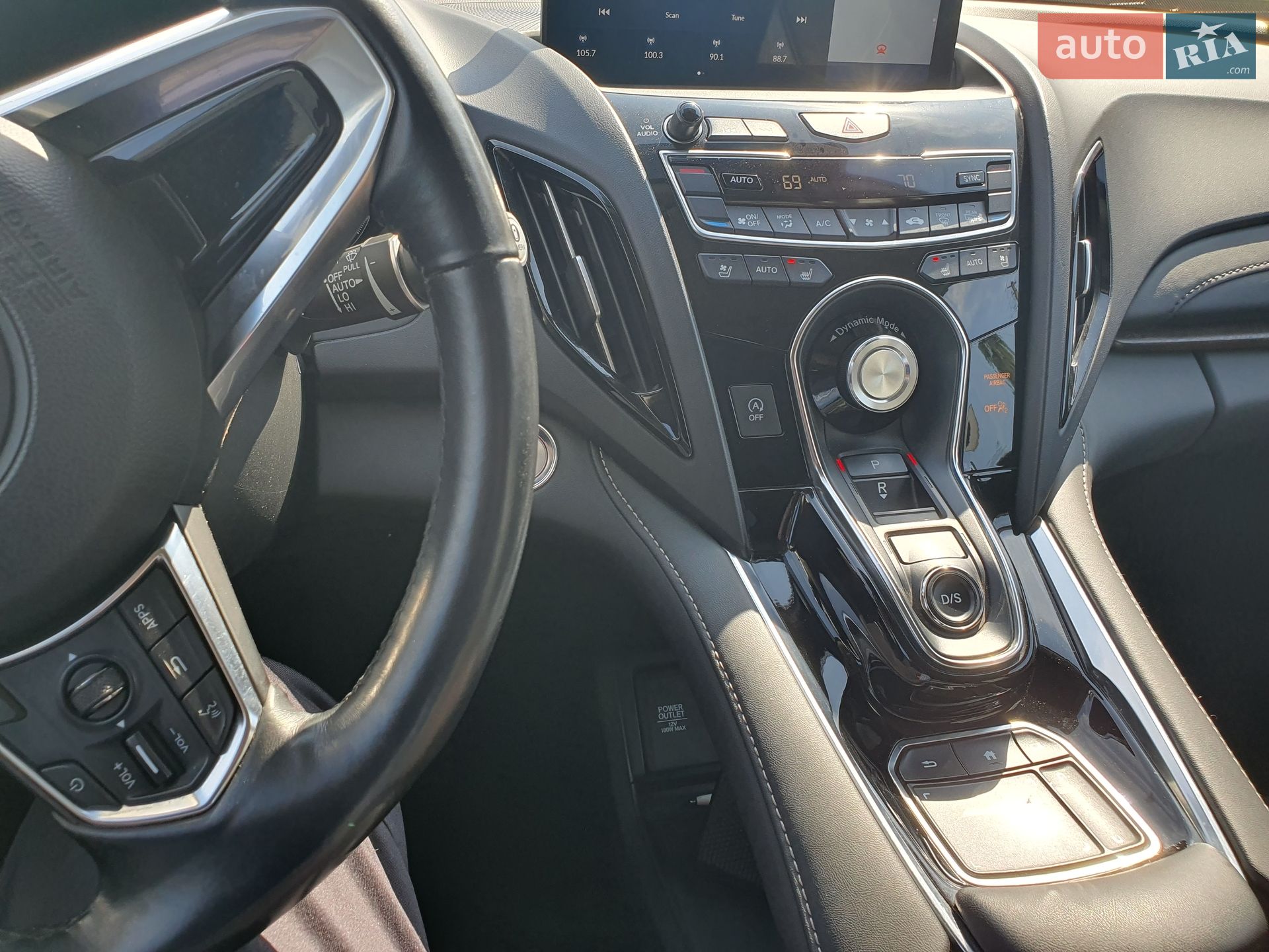 Acura RDX 2018 VIN 5J8TC2H73KL003950 фото оголошення 11 з 12