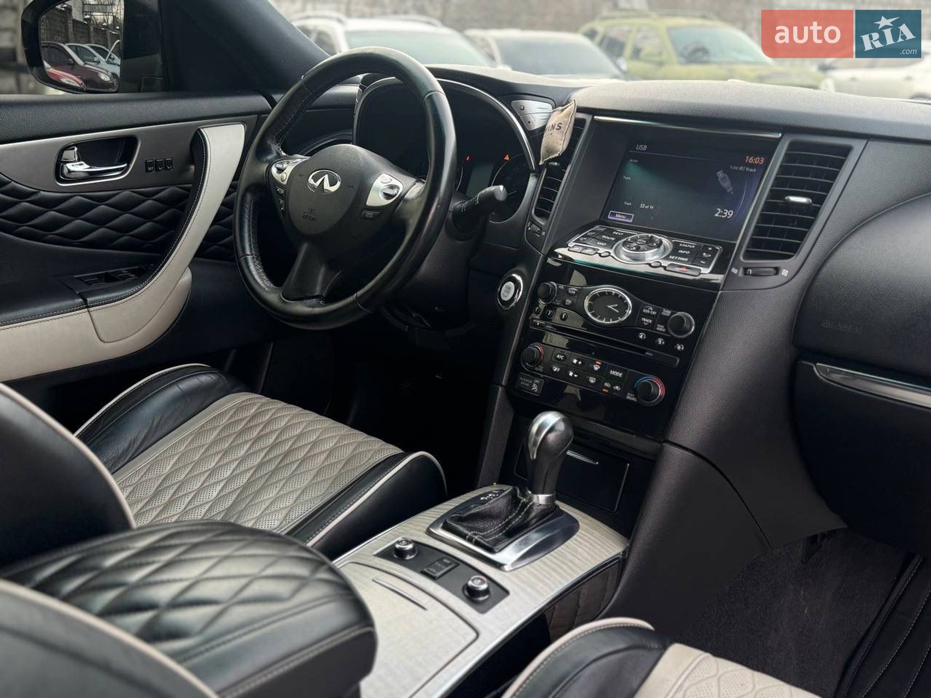 Infiniti QX70 2016 VIN JN8CS1MW7HM410914 фото оголошення 12 з 18