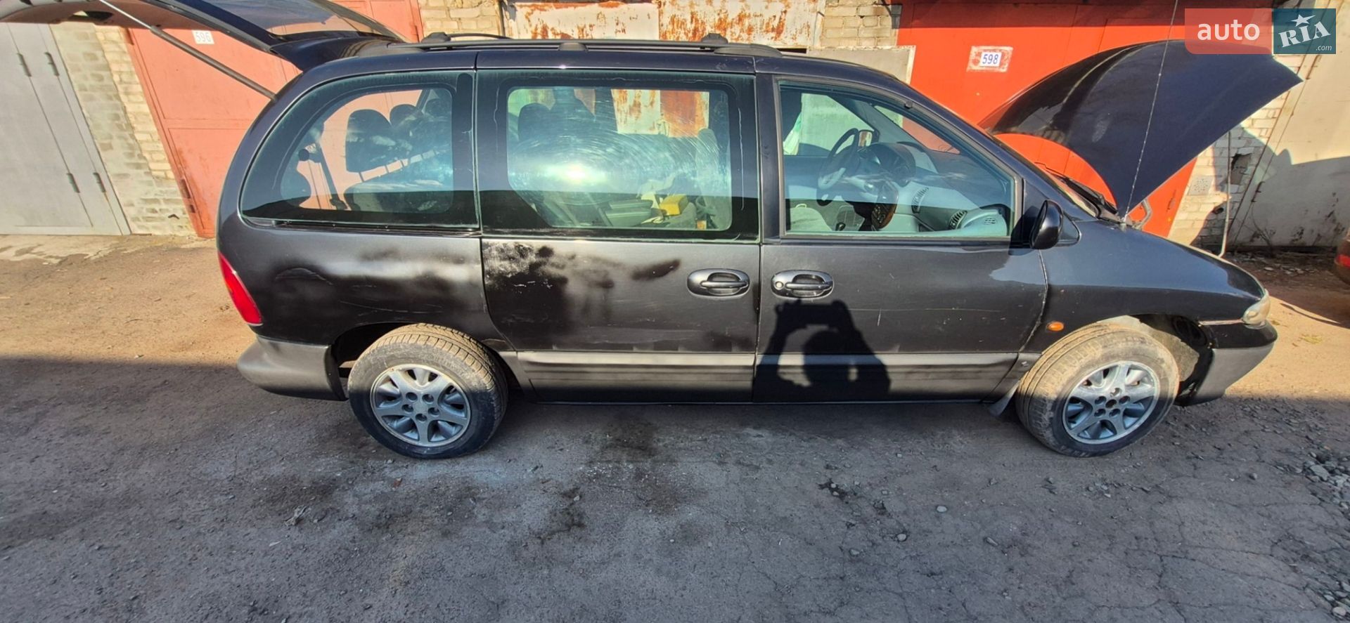 Dodge Ram Van 1999 VIN 1C4GYN7M1XU153888 фото оголошення 18 з 29