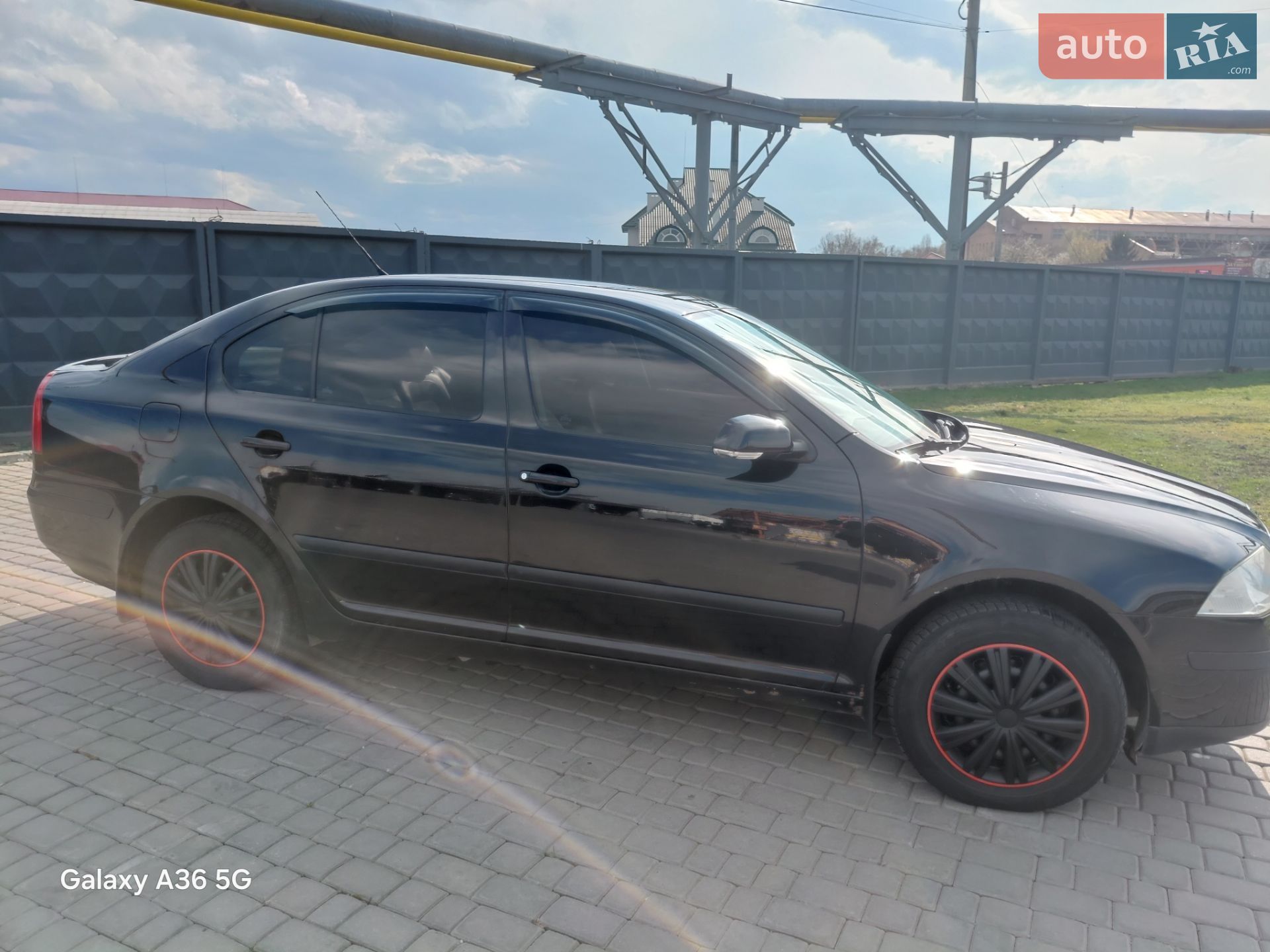 Skoda Octavia 2008 VIN TMBCA41Z68B152900 фото оголошення 2 з 13