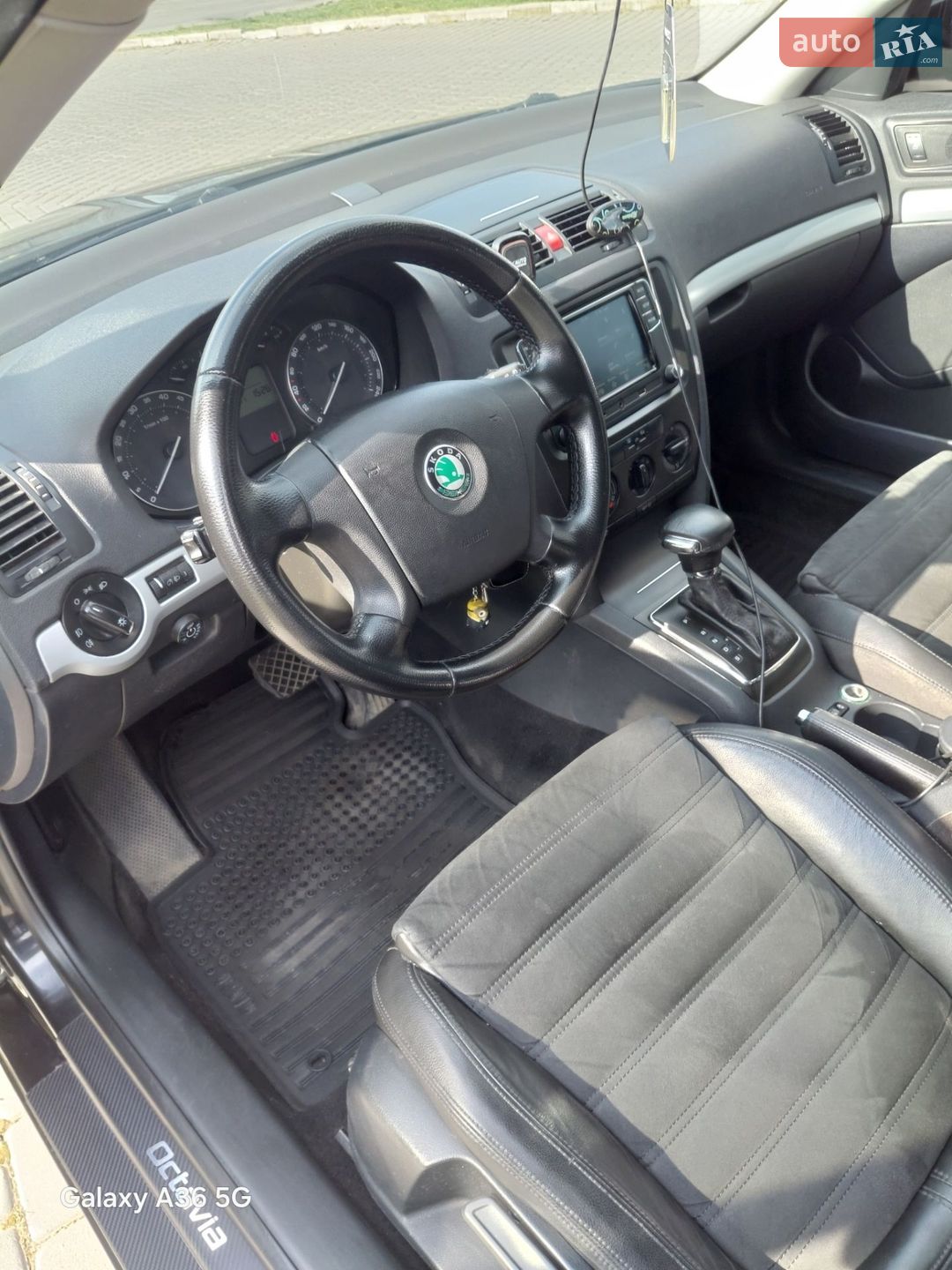 Skoda Octavia 2008 VIN TMBCA41Z68B152900 фото оголошення 7 з 13
