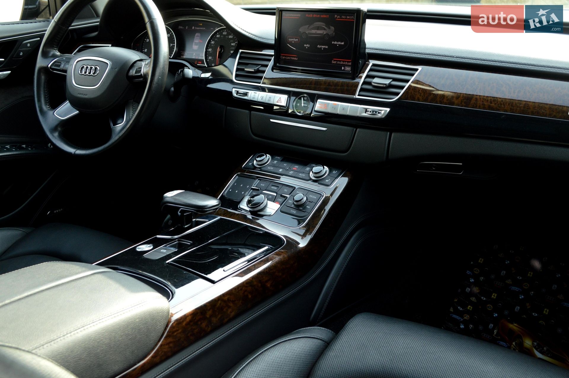 Audi A8 2012 VIN WAURGAFD3DN000695 фото оголошення 38 з 50