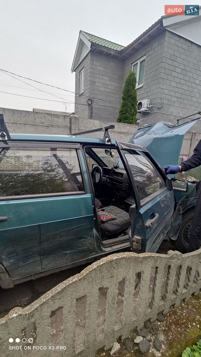 ВАЗ / Lada 21099 1999 VIN XTA210990Y2643491 фото оголошення 17 з 31