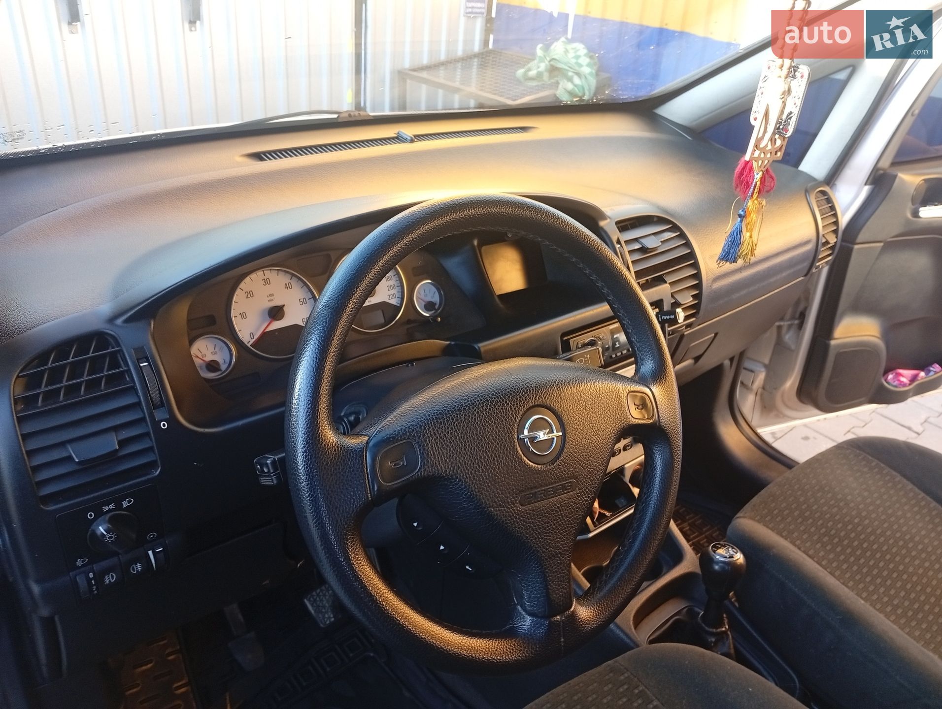 Opel Zafira 2003 VIN W0L0TGF7532149956 фото оголошення 3 з 11
