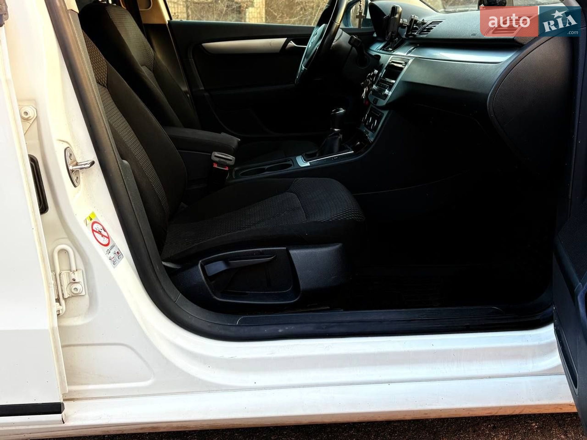 Volkswagen Passat 2013 VIN WVWZZZ3CZDE136395 фото оголошення 7 з 10