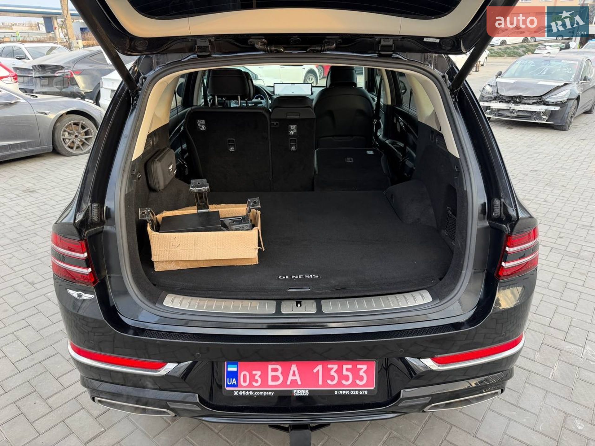 Genesis GV80 2024 VIN KMUHCESC4RU204401 фото оголошення 10 з 24