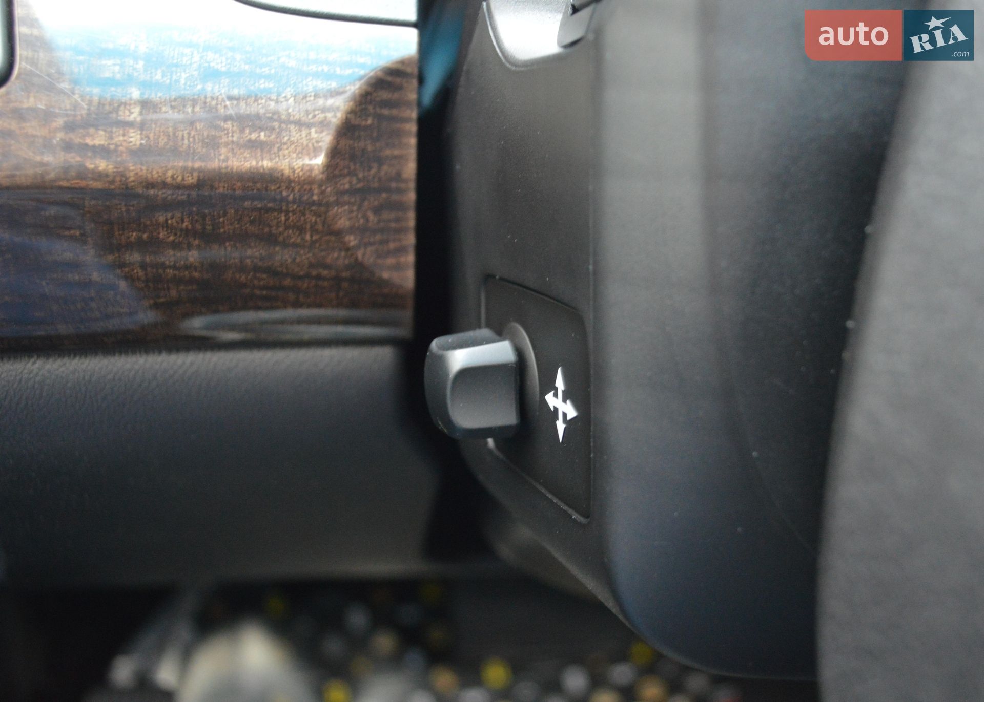 Acura MDX 2011 VIN 2HNYD2H70BH527730 фото оголошення 28 з 49