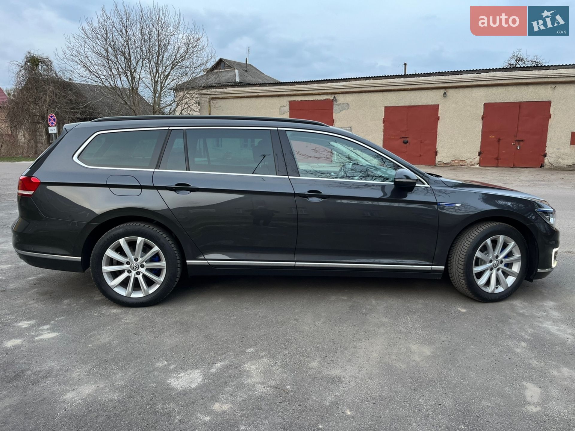 Volkswagen Passat 2018 VIN WVWZZZ3CZJE199137 фото оголошення 7 з 48