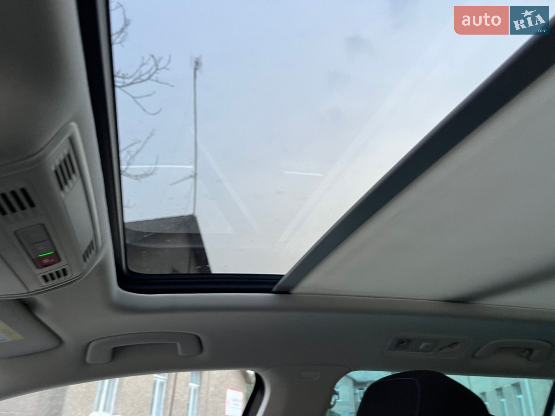 Volkswagen Passat 2018 VIN WVWZZZ3CZJE199137 фото оголошення 21 з 48