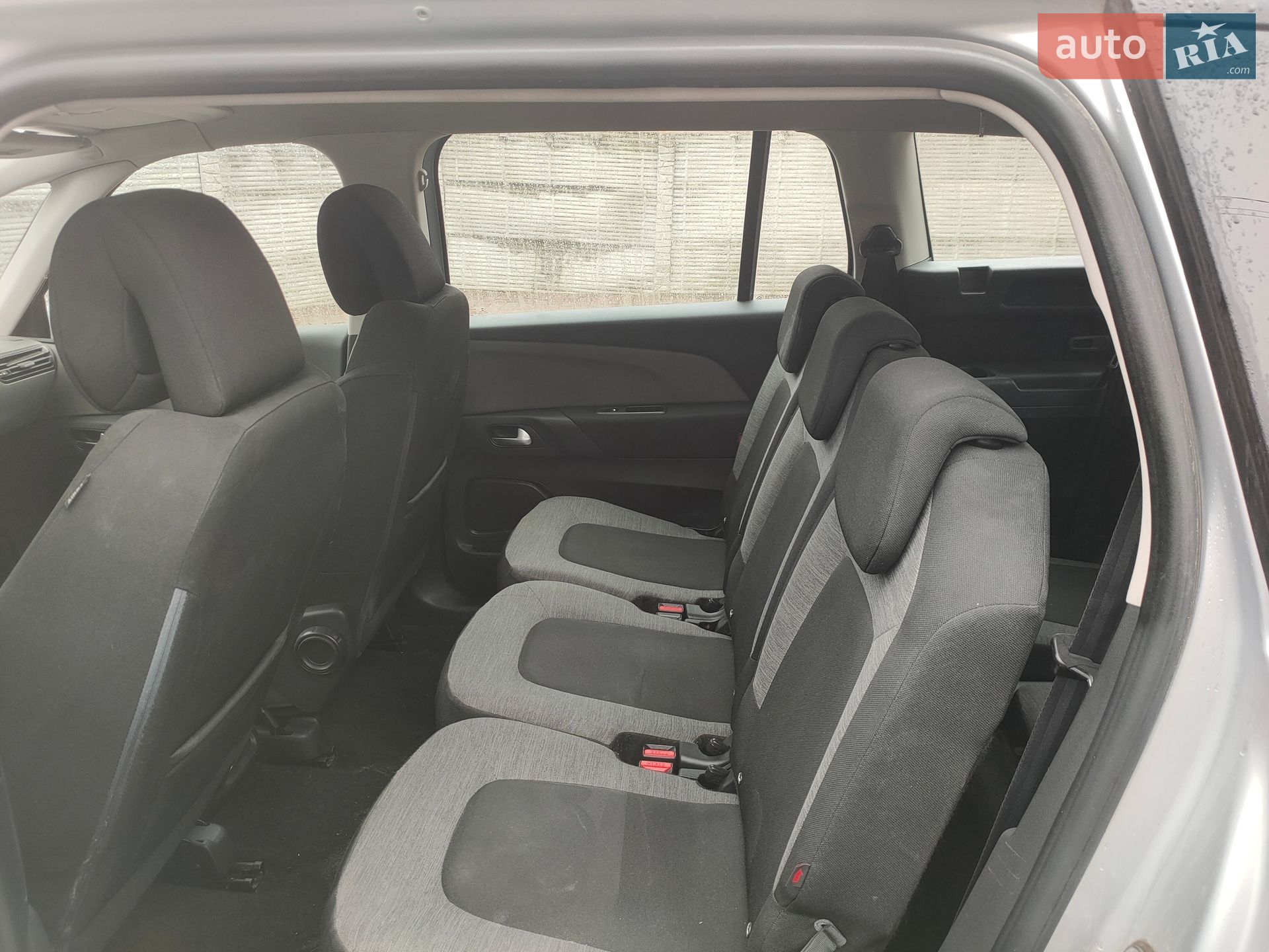 Citroen C4 Picasso 2015 VIN VF73A9HC8FJ523895 фото оголошення 2 з 16