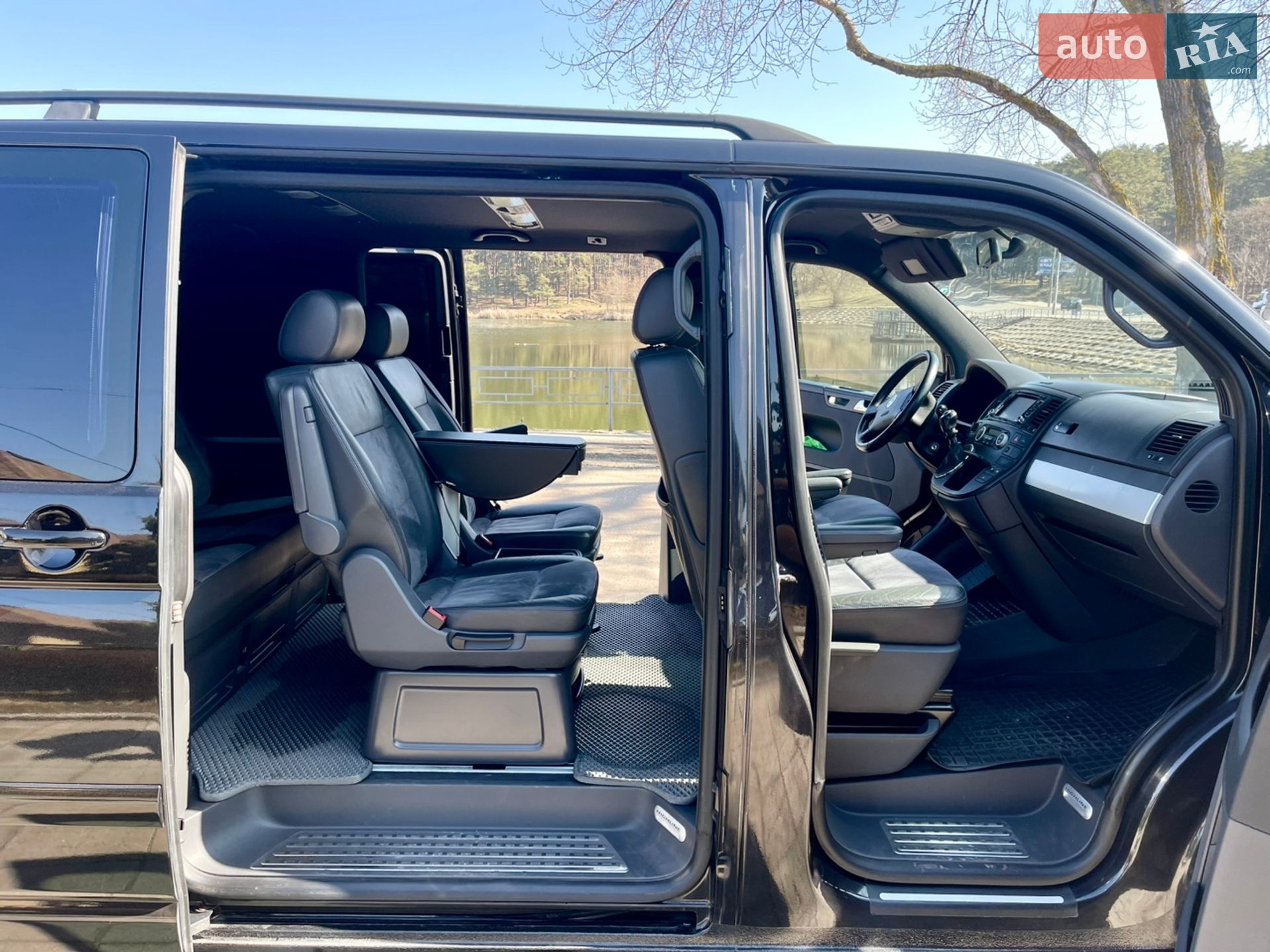 Volkswagen Multivan 2005 VIN WV2ZZZ7HZ6H007098 фото оголошення 11 з 16
