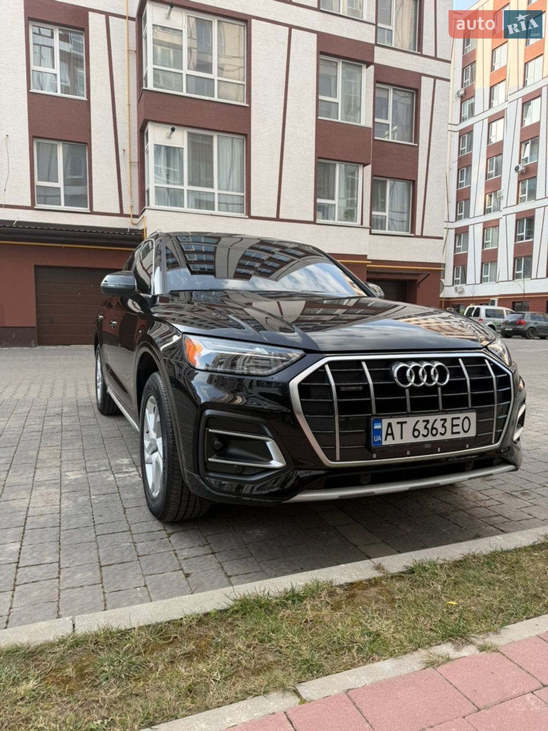 Audi Q5 2020 VIN WA1AAAFY8M2003740 фото оголошення 12 з 72