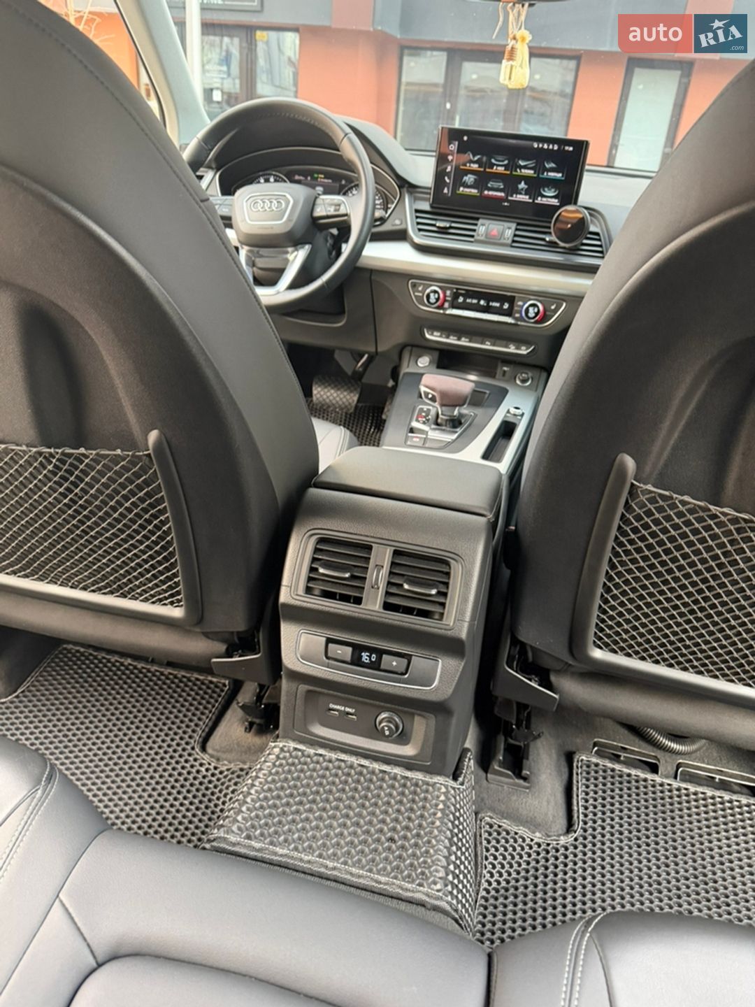 Audi Q5 2020 VIN WA1AAAFY8M2003740 фото оголошення 19 з 72