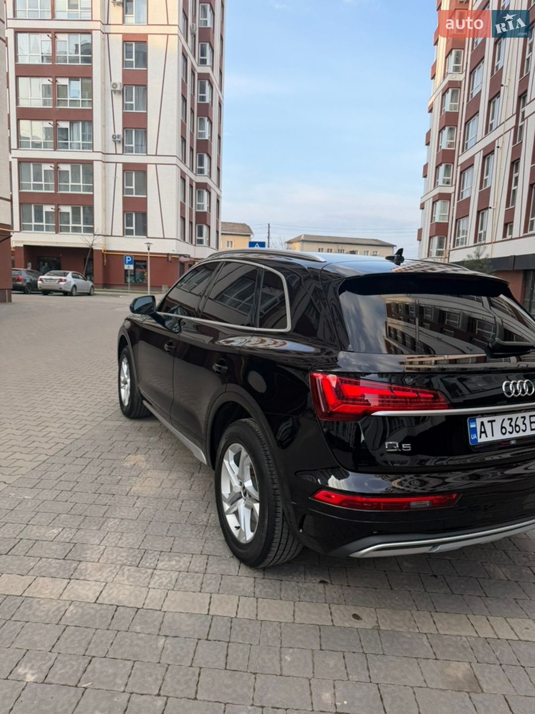 Audi Q5 2020 VIN WA1AAAFY8M2003740 фото оголошення 25 з 72