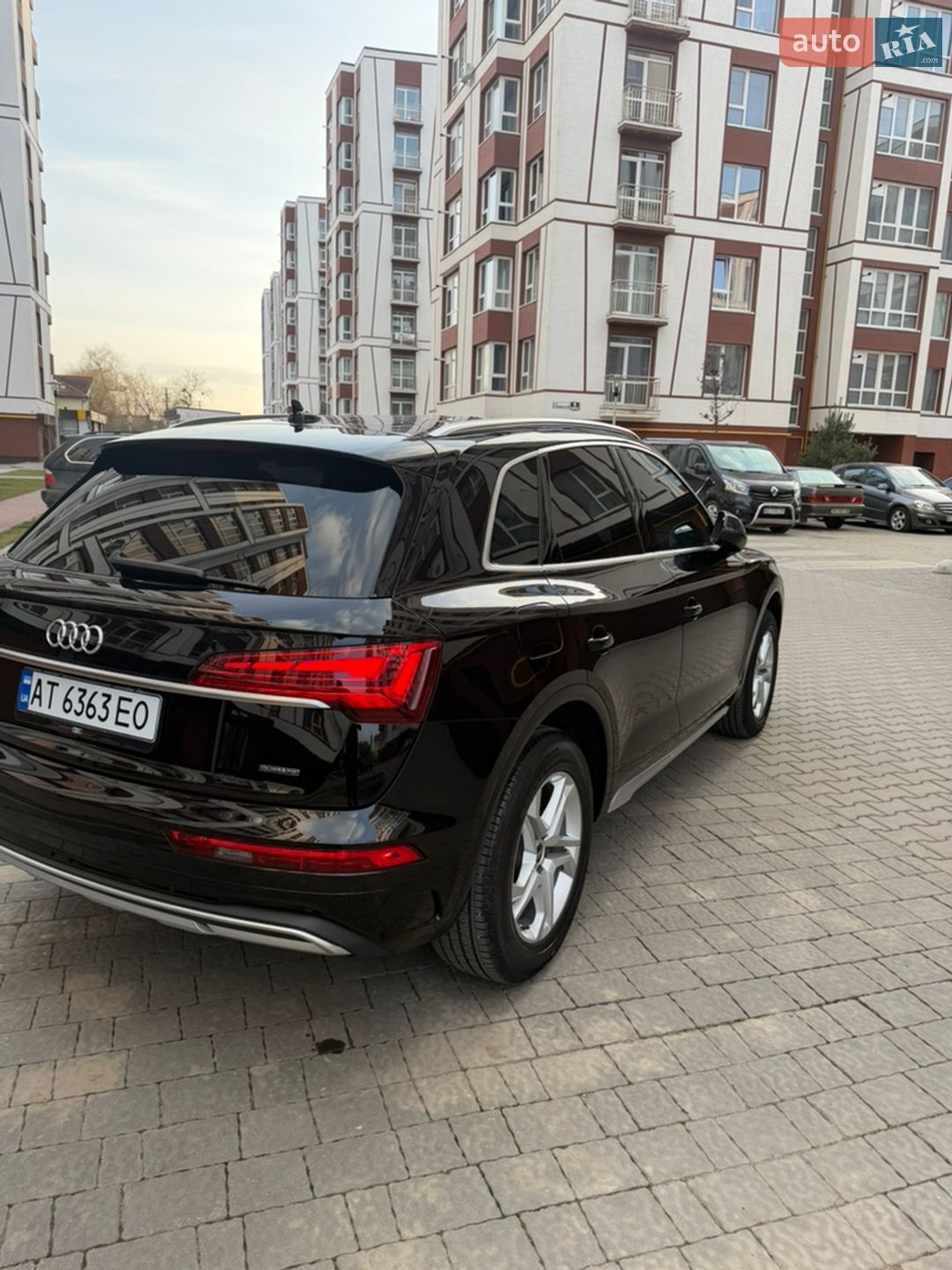 Audi Q5 2020 VIN WA1AAAFY8M2003740 фото оголошення 34 з 72