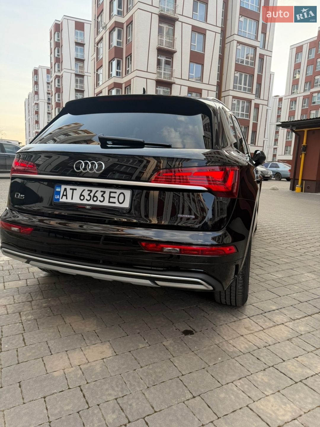 Audi Q5 2020 VIN WA1AAAFY8M2003740 фото оголошення 35 з 72