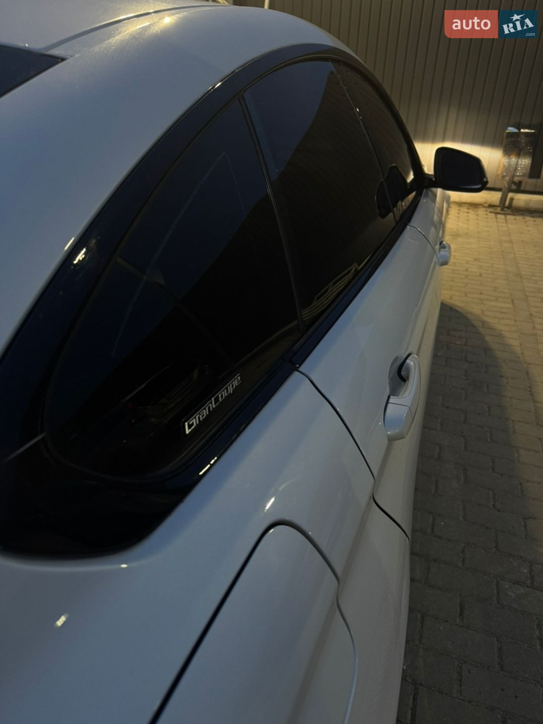 BMW 4 Series Gran Coupe 2015 VIN WBA4C9C51FG135442 фото оголошення 8 з 23