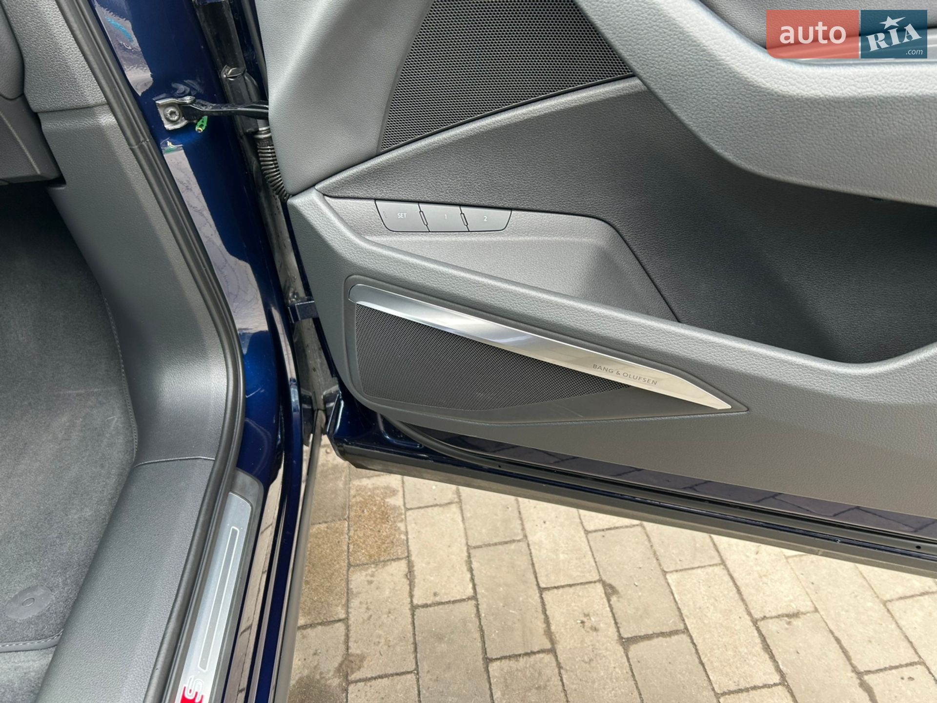 Audi e-tron 2022 VIN WAUZZZGE6NB027652 фото оголошення 19 з 34