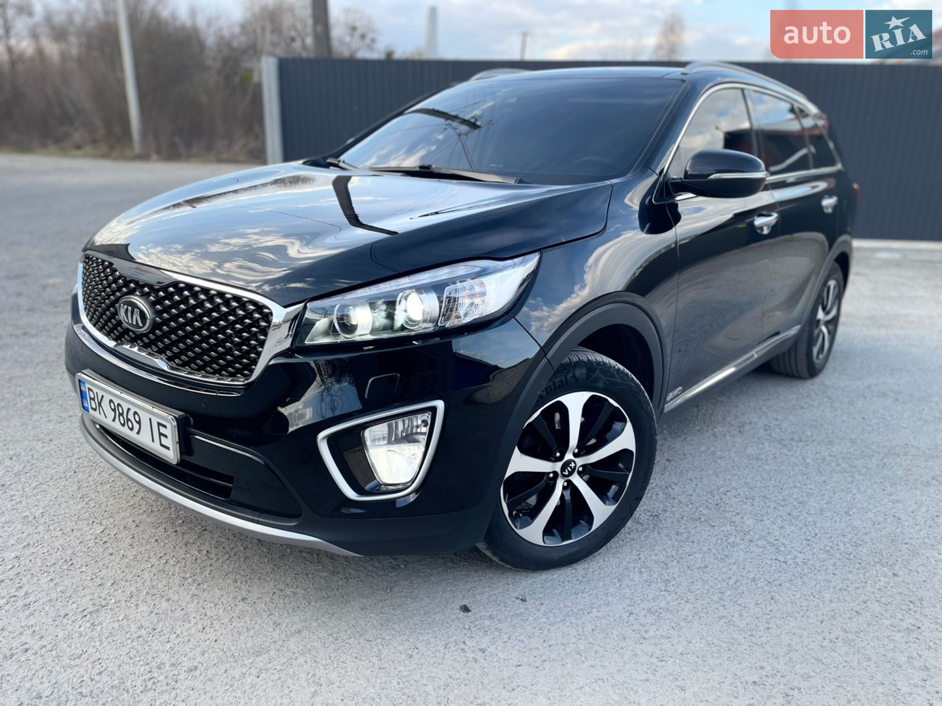 Kia Sorento 2015 VIN KNAPH81BDG5140608 фото оголошення 2 з 12