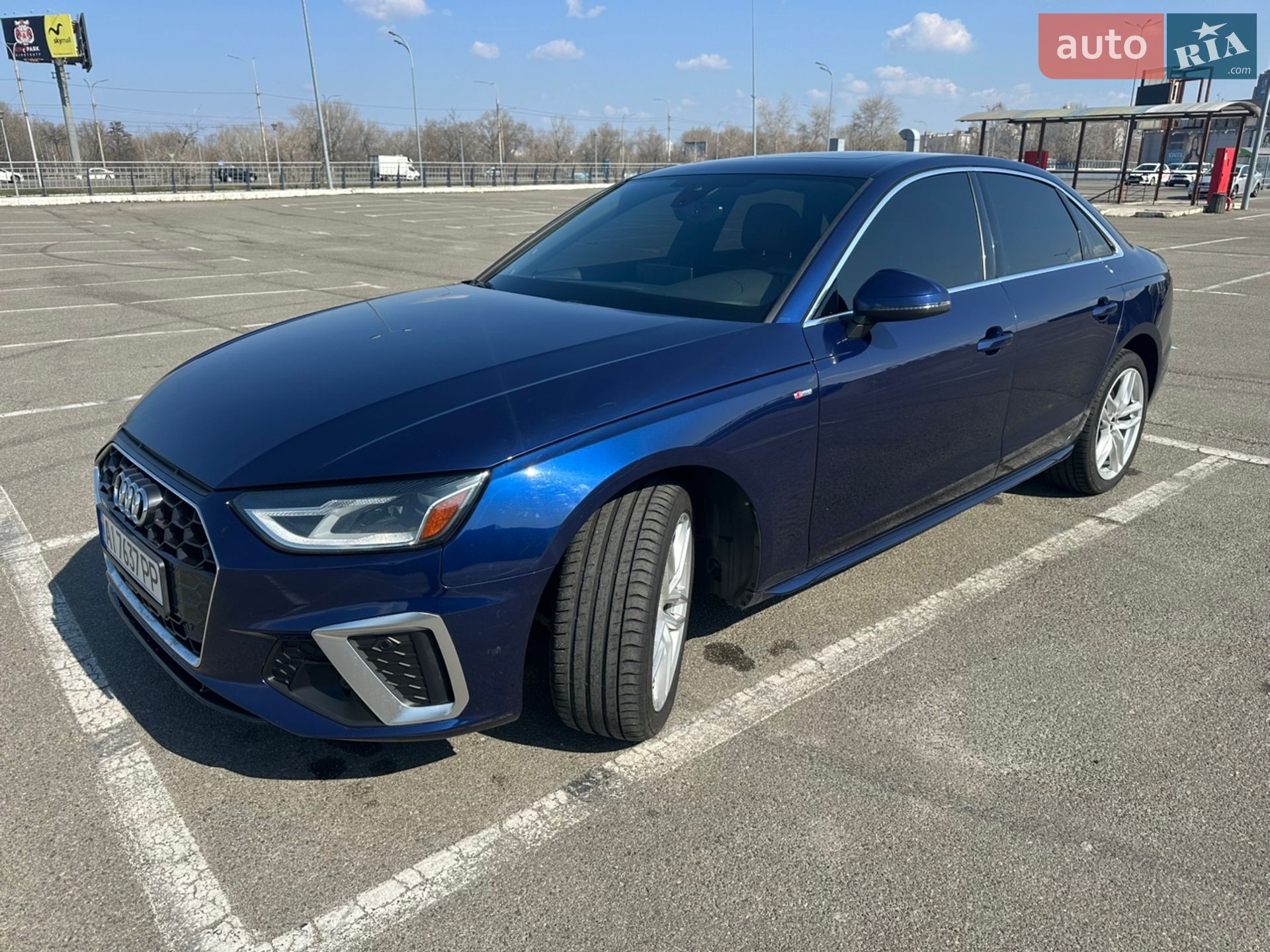 Audi A4 2020 VIN WAUDAAF41MN004496 фото оголошення 7 з 35