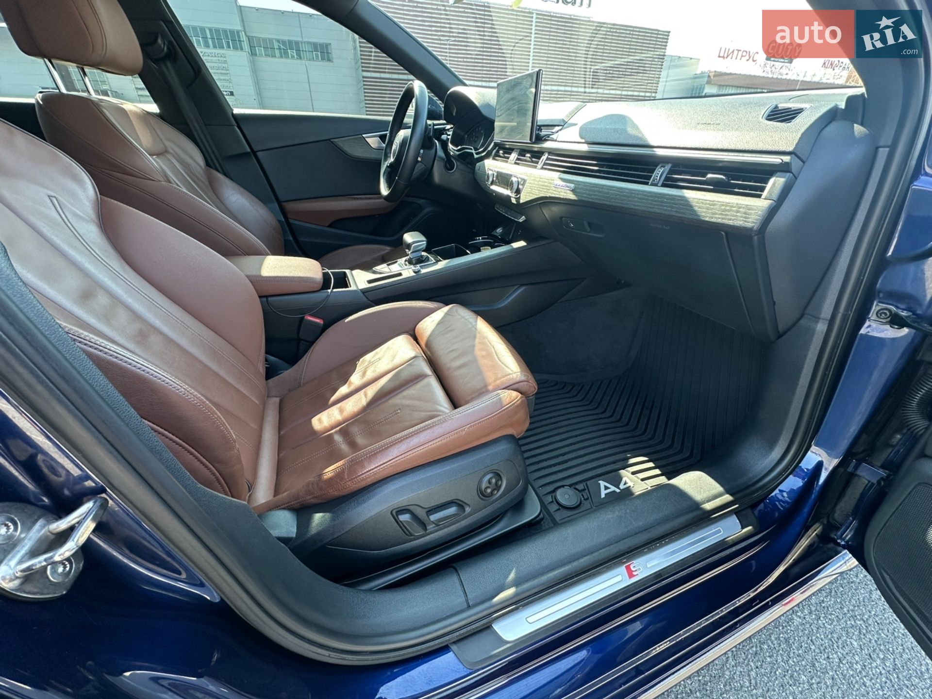Audi A4 2020 VIN WAUDAAF41MN004496 фото оголошення 23 з 35