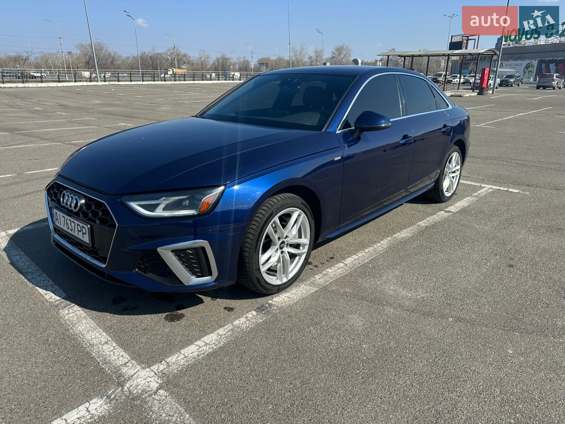 Audi A4 2020 VIN WAUDAAF41MN004496 фото оголошення 28 з 35