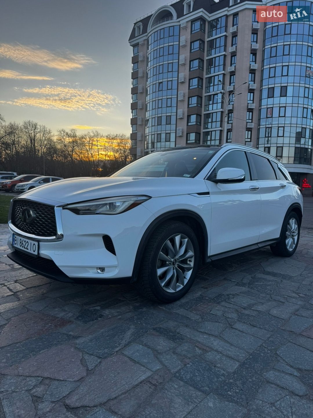 Infiniti QX50 2018 VIN 3PCAJ5M39KF129457 фото оголошення 3 з 22