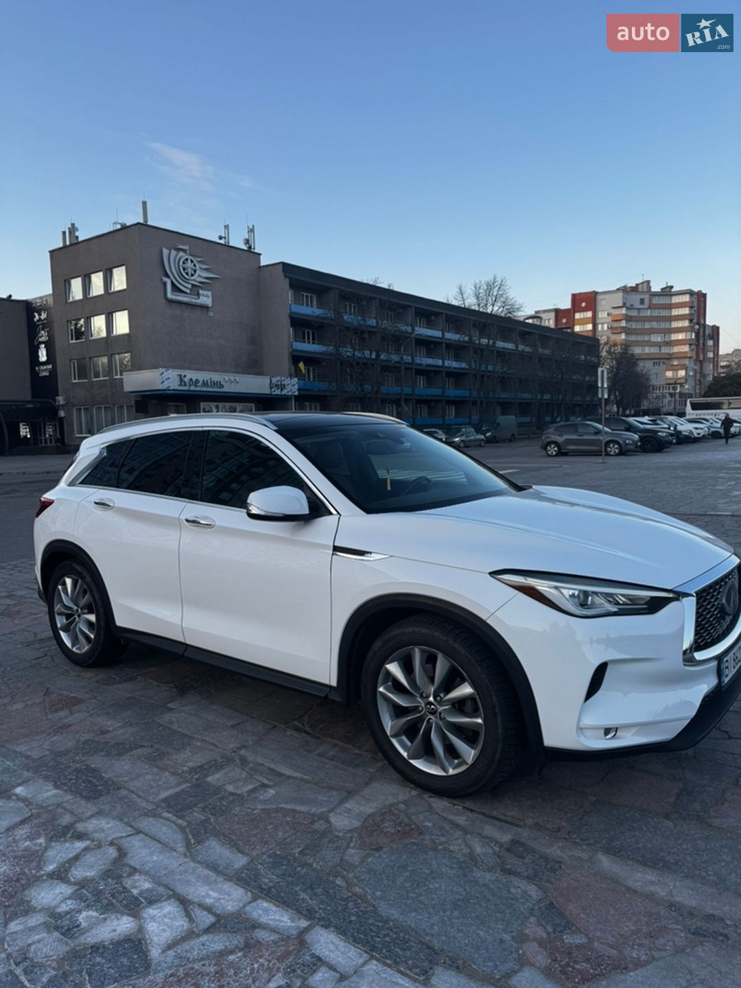 Infiniti QX50 2018 VIN 3PCAJ5M39KF129457 фото оголошення 4 з 22