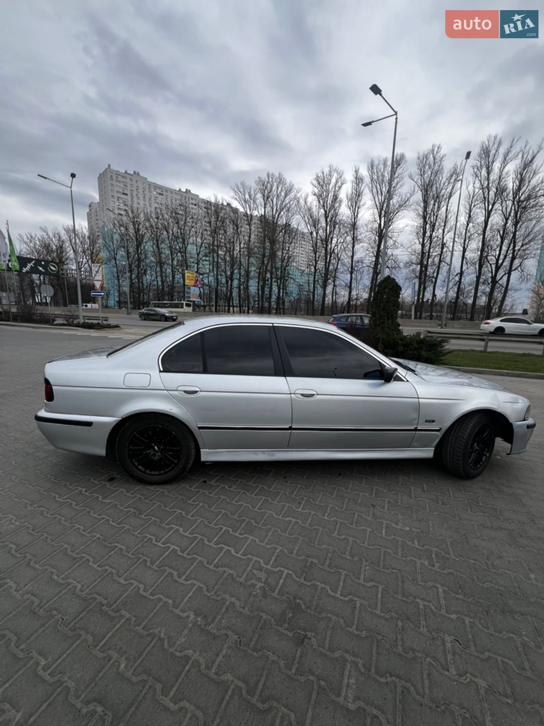 BMW 5 Series 1999 VIN WBADM31000GR13562 фото оголошення 4 з 13