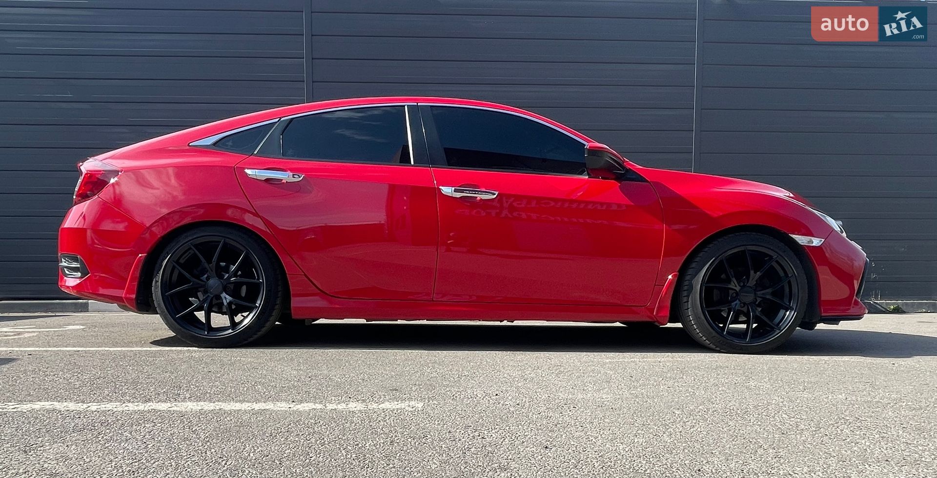 Honda Civic 2016 VIN 2HGFC2F59GH564009 фото оголошення 4 з 27