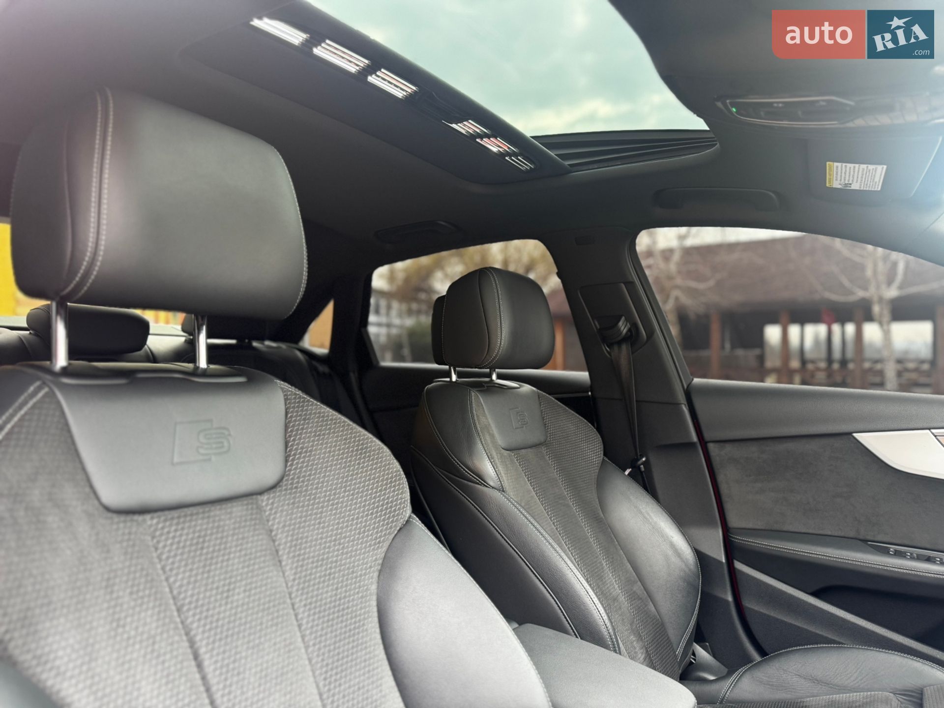 Audi A4 2020 VIN WAUEAAF49MA003124 фото оголошення 20 з 60