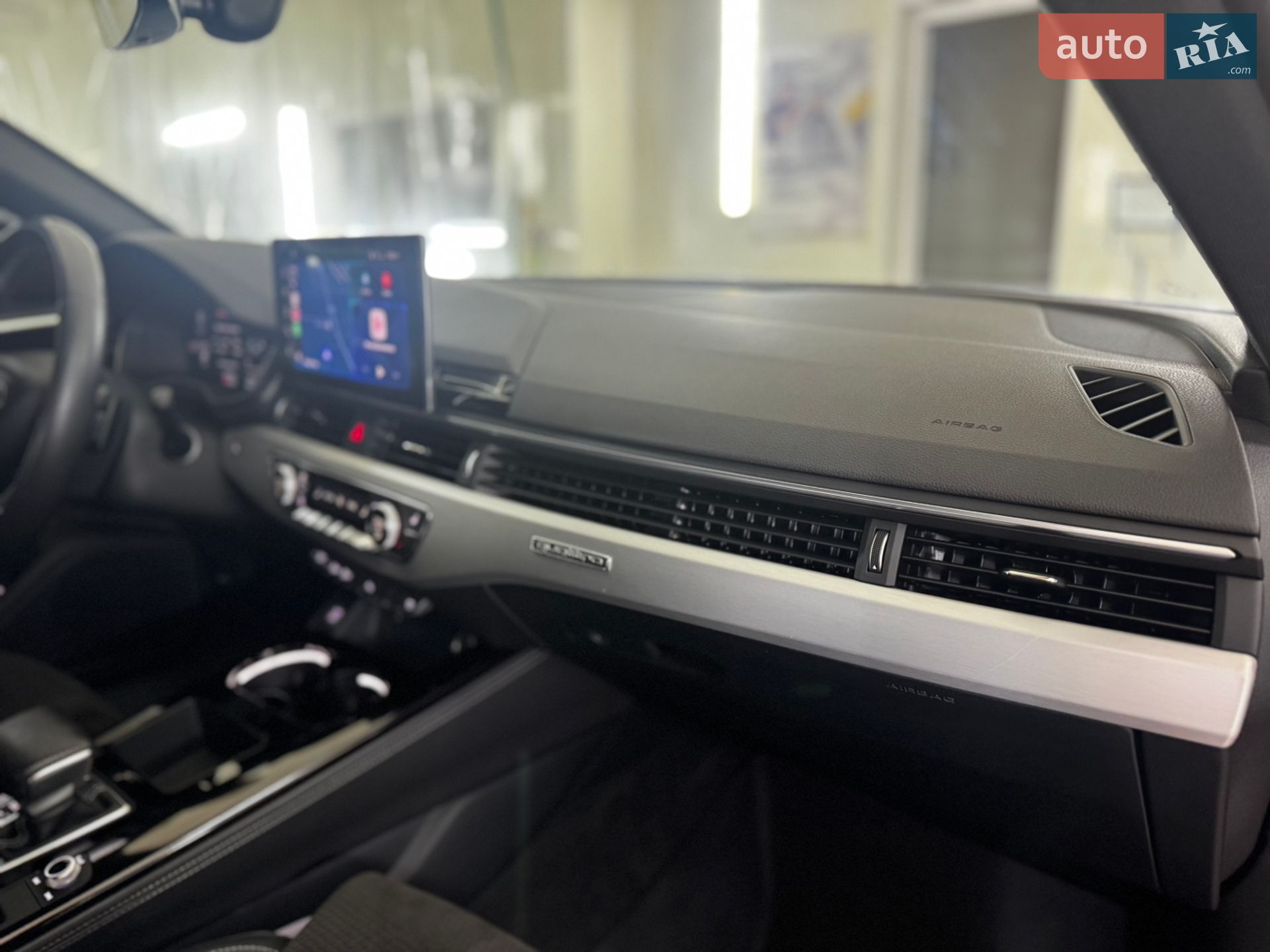 Audi A4 2020 VIN WAUEAAF49MA003124 фото оголошення 47 з 60
