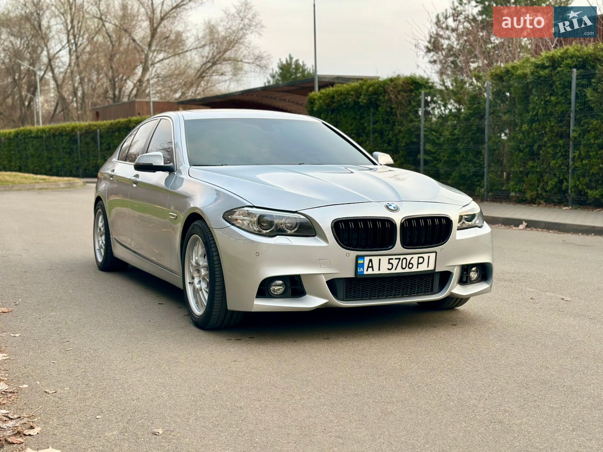 BMW 5 Series 2016 VIN WBA5B1C59GG134694 фото оголошення 7 з 15