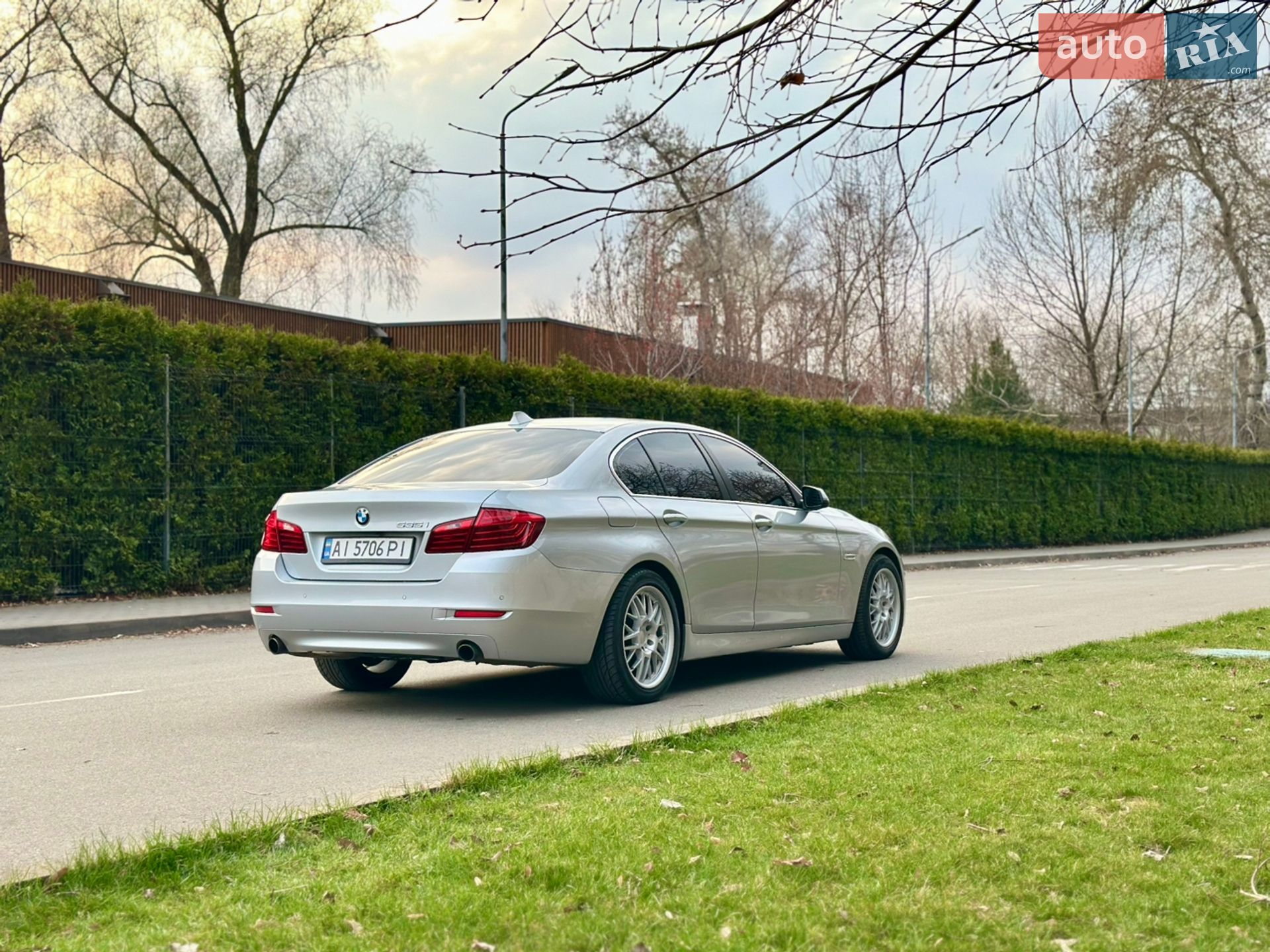 BMW 5 Series 2016 VIN WBA5B1C59GG134694 фото оголошення 11 з 15