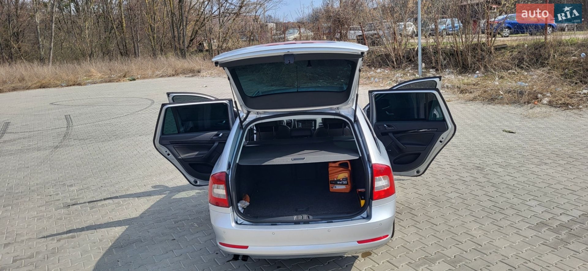 Skoda Octavia 2010 VIN TMBFK61Z1B2026893 фото оголошення 12 з 43