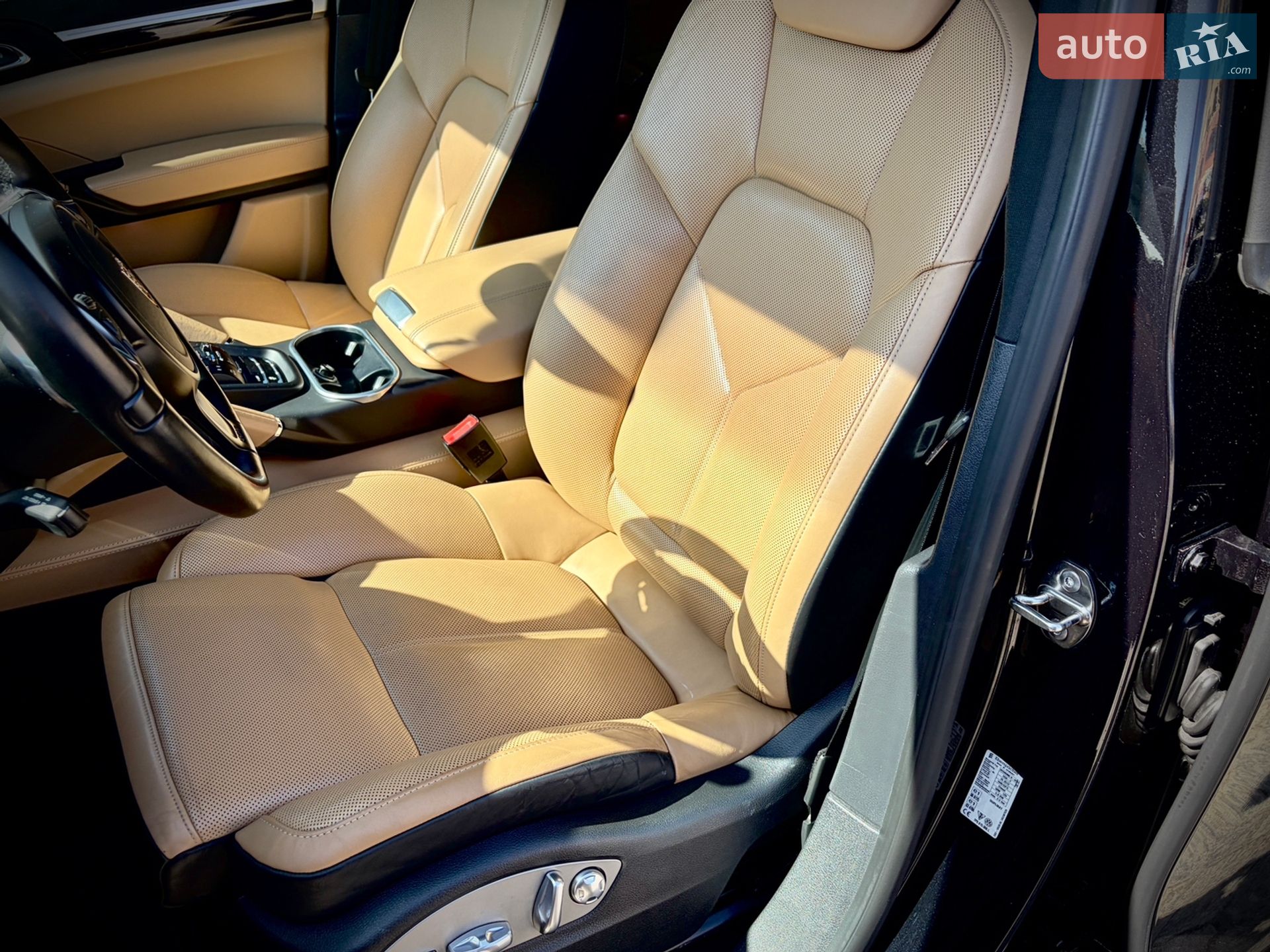 Porsche Cayenne 2013 VIN WP1ZZZ92ZELA65535 фото оголошення 35 з 50