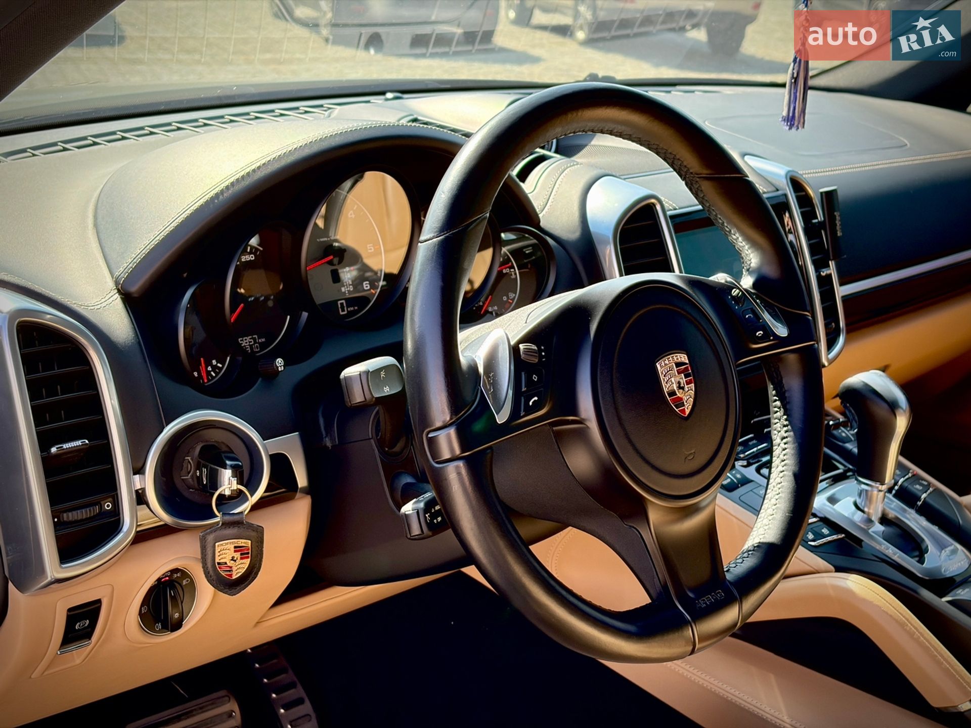 Porsche Cayenne 2013 VIN WP1ZZZ92ZELA65535 фото оголошення 37 з 50