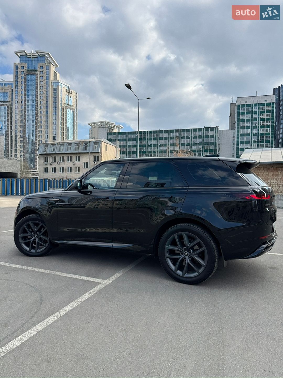 Land Rover Range Rover Sport 2024 VIN SAL1A2BW0SA449196 фото оголошення 7 з 20