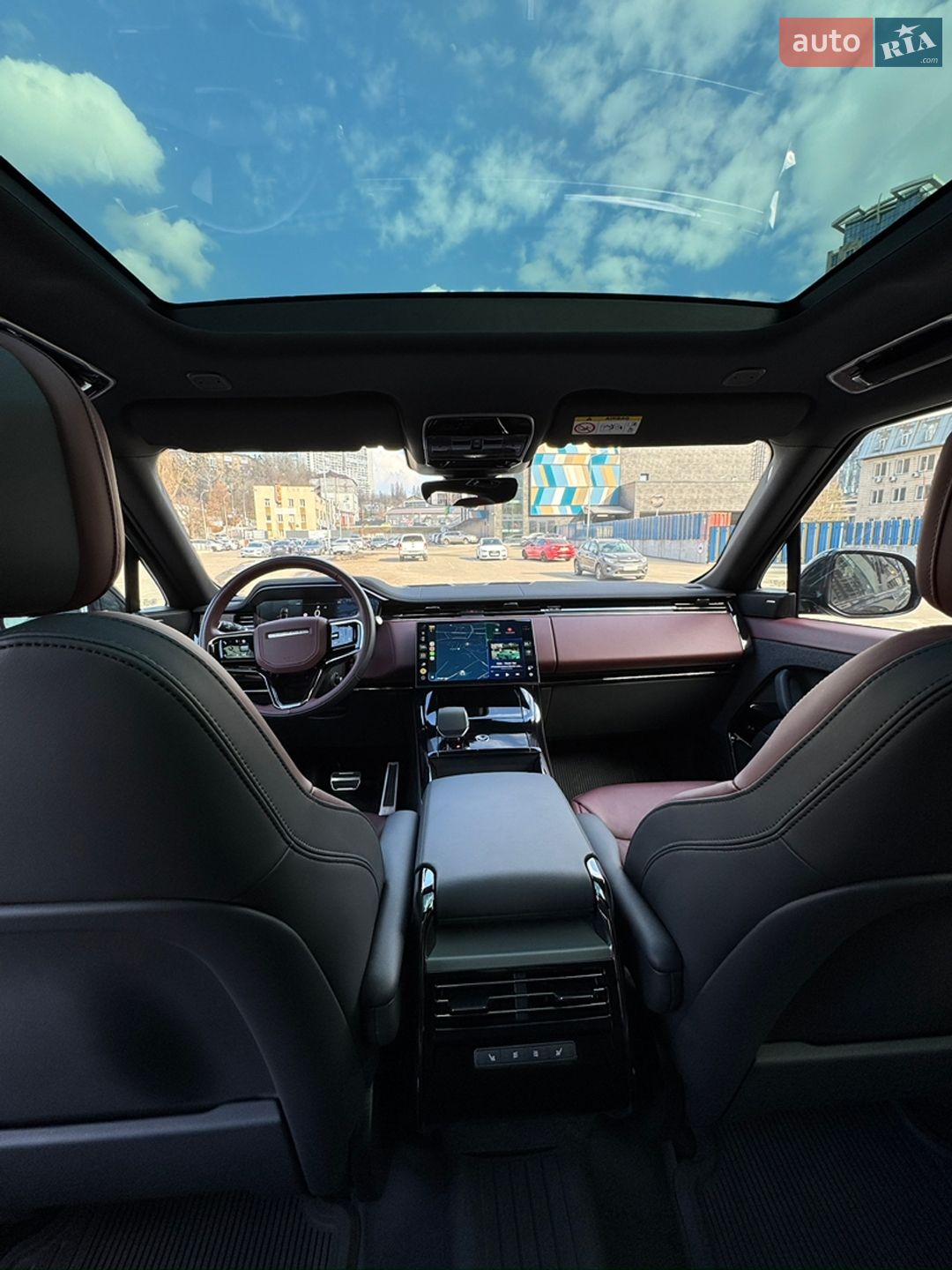 Land Rover Range Rover Sport 2024 VIN SAL1A2BW0SA449196 фото оголошення 12 з 20