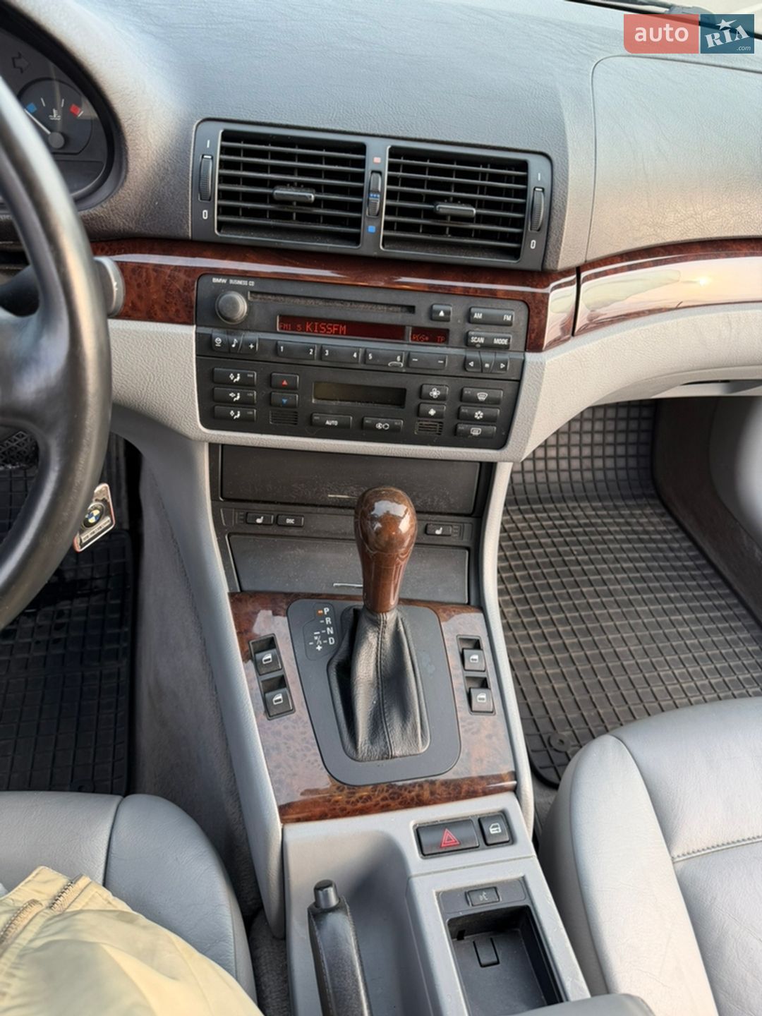BMW 3 Series 2004 VIN WBABV51060JU46795 фото оголошення 14 з 18