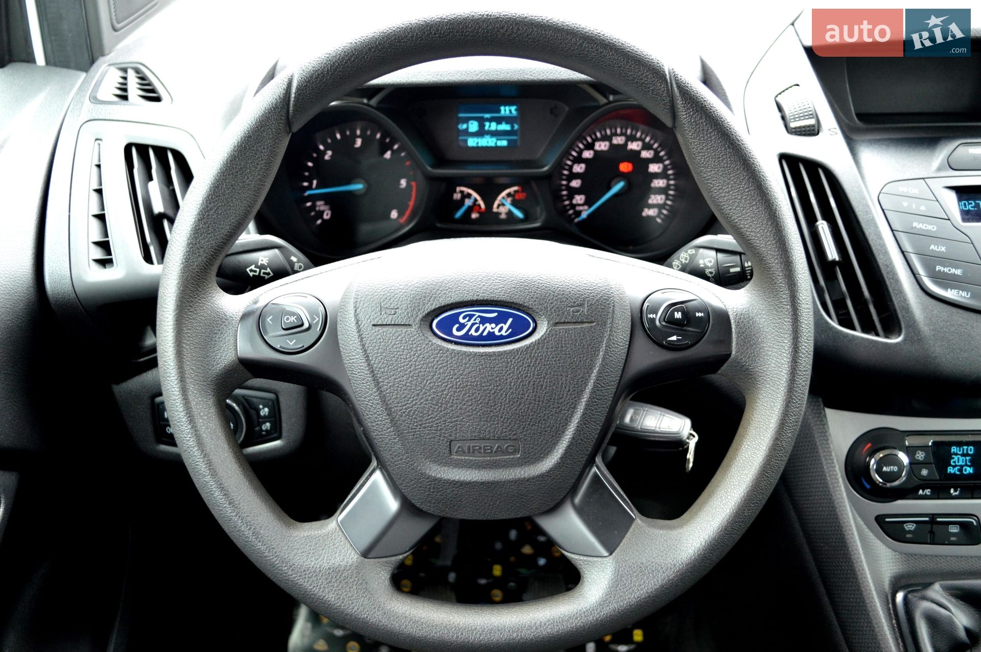 Ford Tourneo Connect 2017 VIN WF0UXXWPGUHU29542 фото оголошення 18 з 38