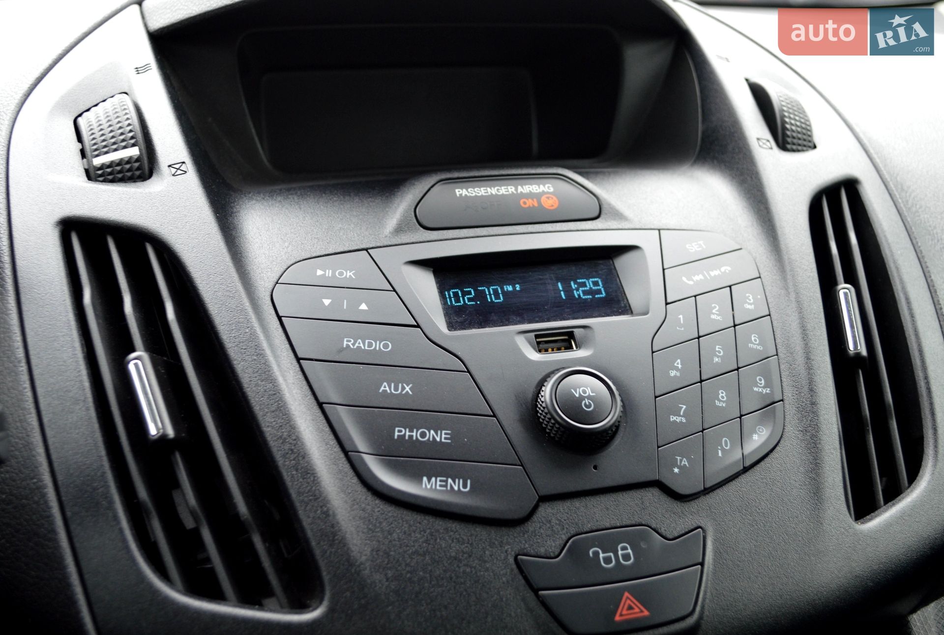 Ford Tourneo Connect 2017 VIN WF0UXXWPGUHU29542 фото оголошення 25 з 38