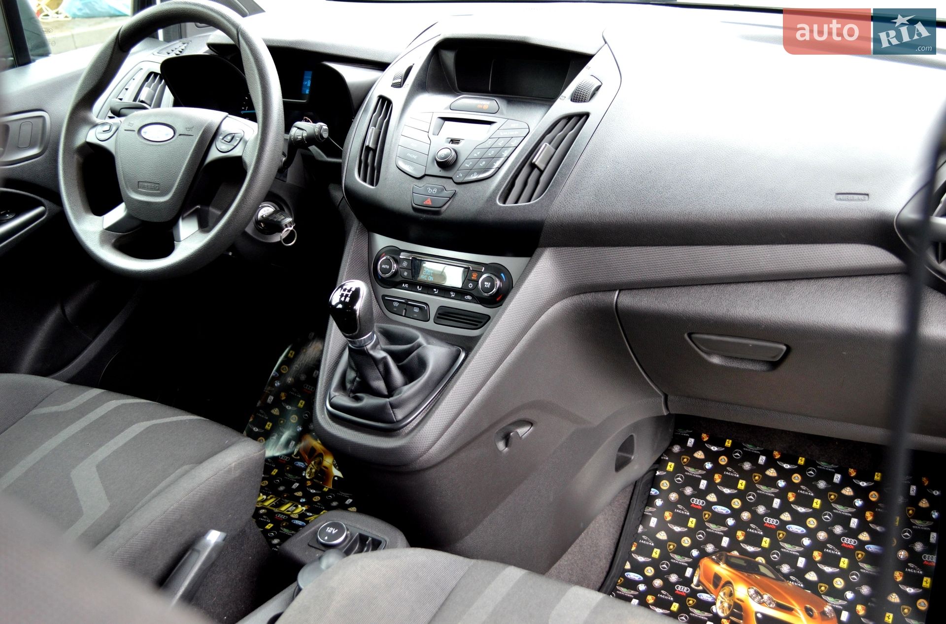 Ford Tourneo Connect 2017 VIN WF0UXXWPGUHU29542 фото оголошення 30 з 38