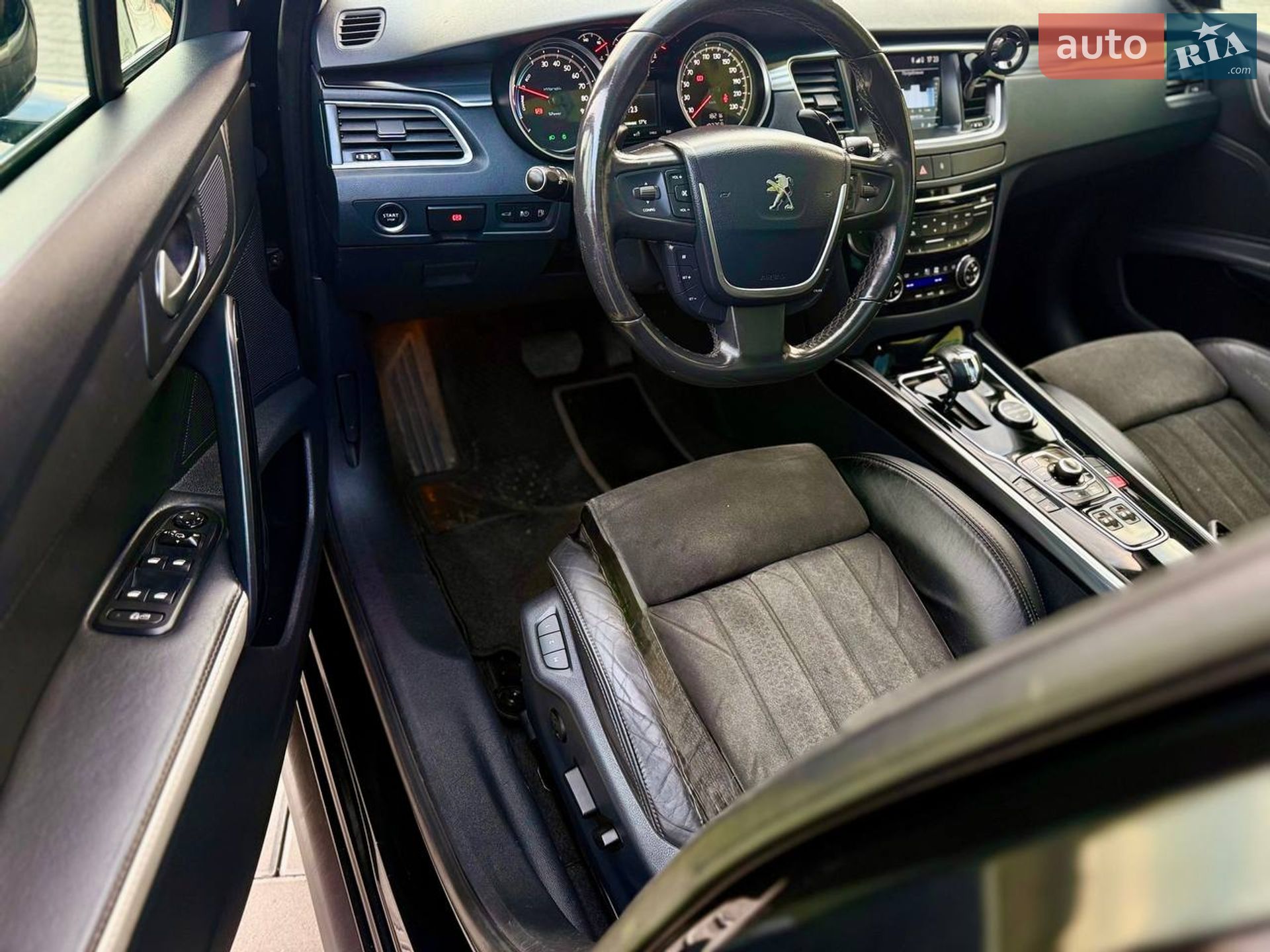 Peugeot 508 RXH 2012 VIN VF38URHC8CL088189 фото оголошення 30 з 38