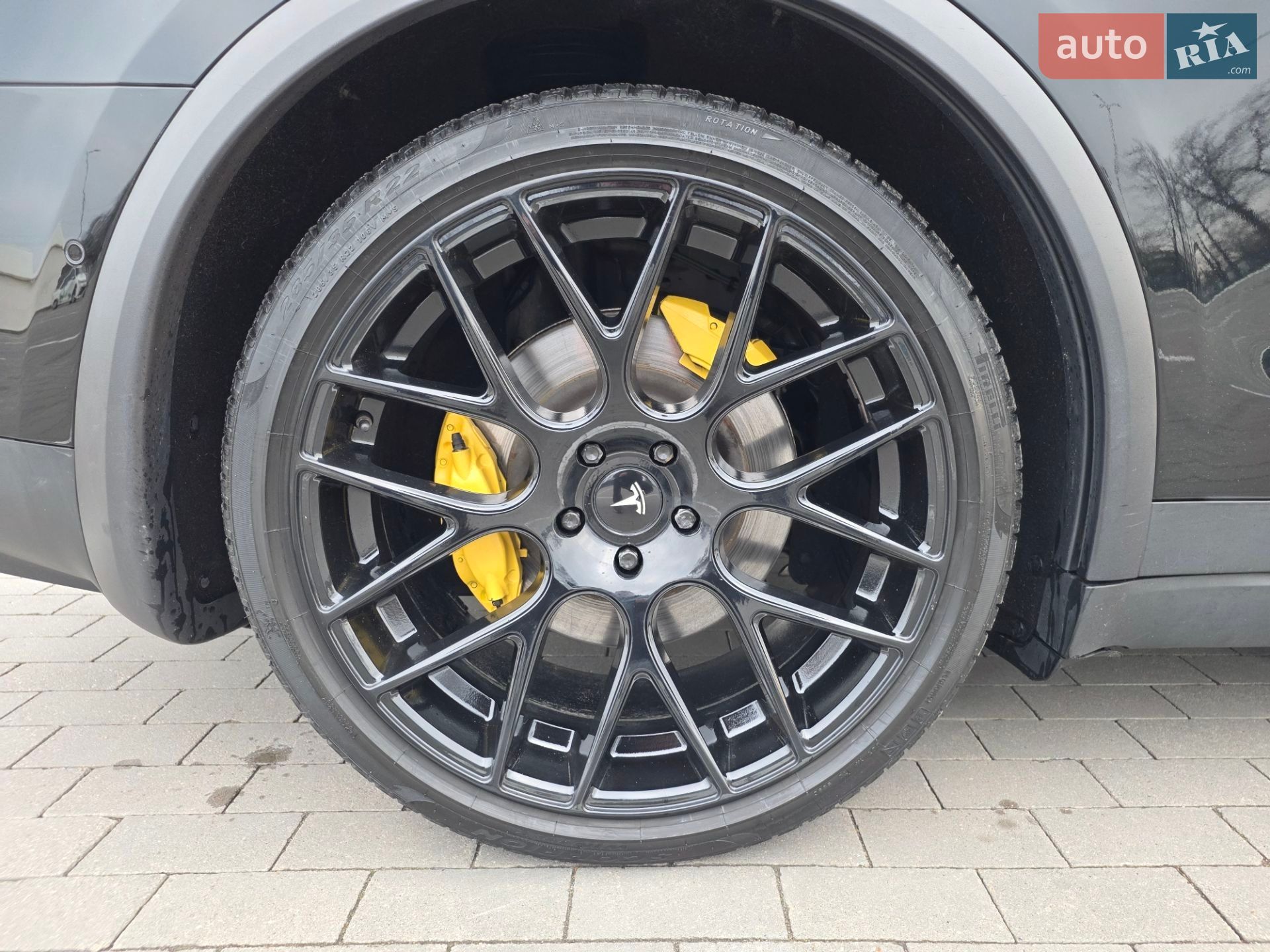 Tesla Model X 2016 VIN 5YJXCBE21GF011984 фото оголошення 12 з 43